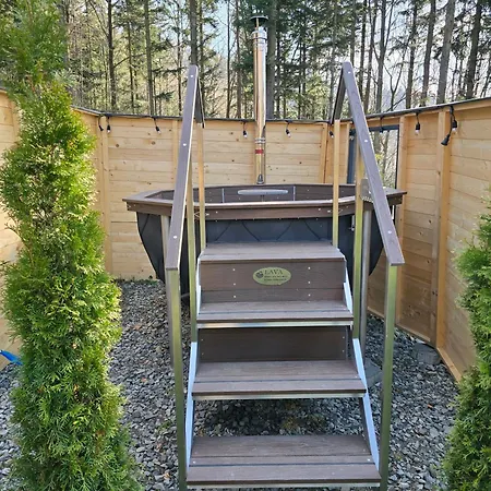 Деревянный коттедж Cicha Polana Щирк