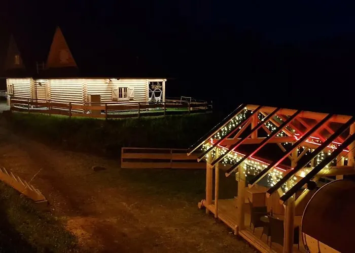 Alojamento de Turismo Selvagem Cicha Polana *